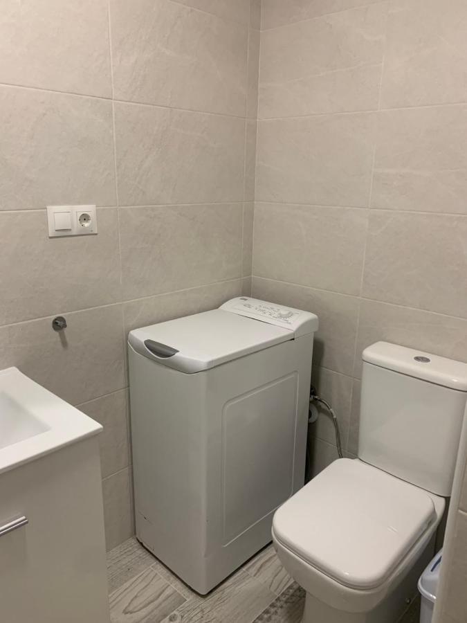 Acogedor Estudio En Primera Linea De Playa Benalmadena Ngoại thất bức ảnh